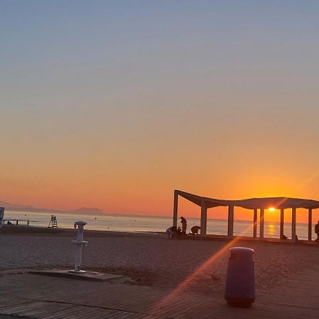 Villa Alicante Sunbeach إل كامبيلو المظهر الخارجي الصورة